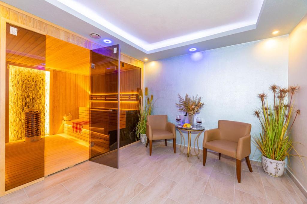 BEKDAS DELUXE HOTEL