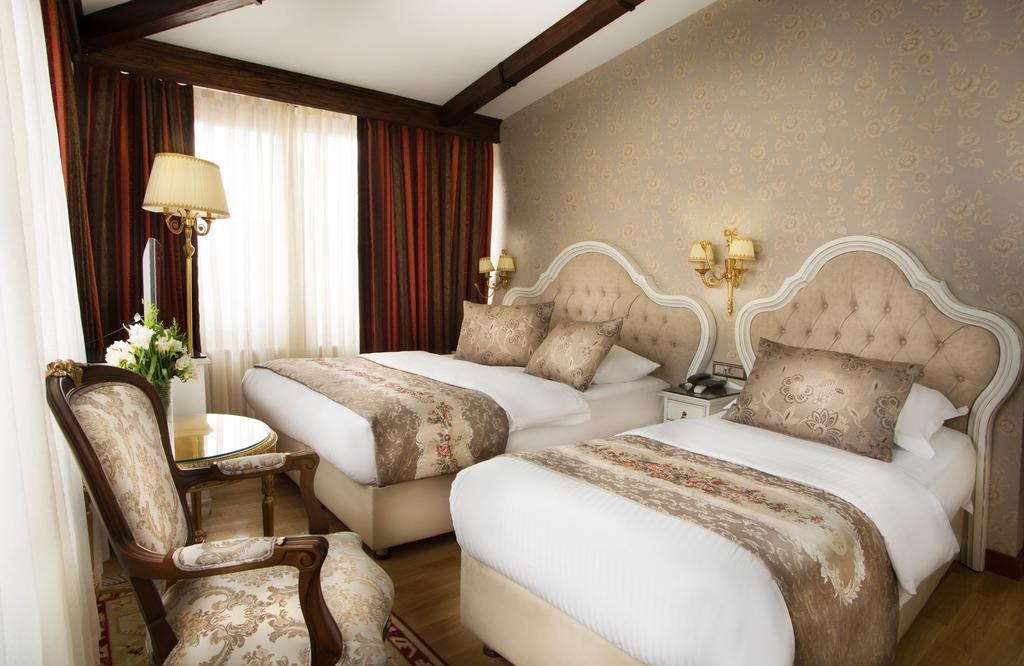 BEST WESTERN EMPIRE PALACE