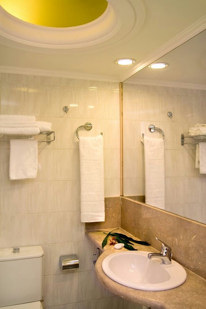 BEST WESTERN PLAZA HOTEL