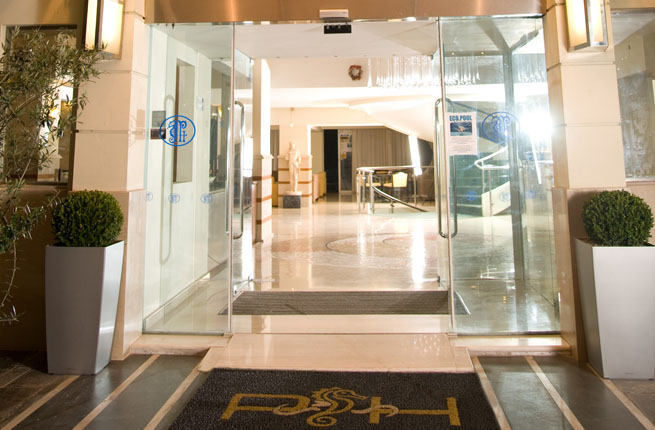 BEST WESTERN PLAZA HOTEL