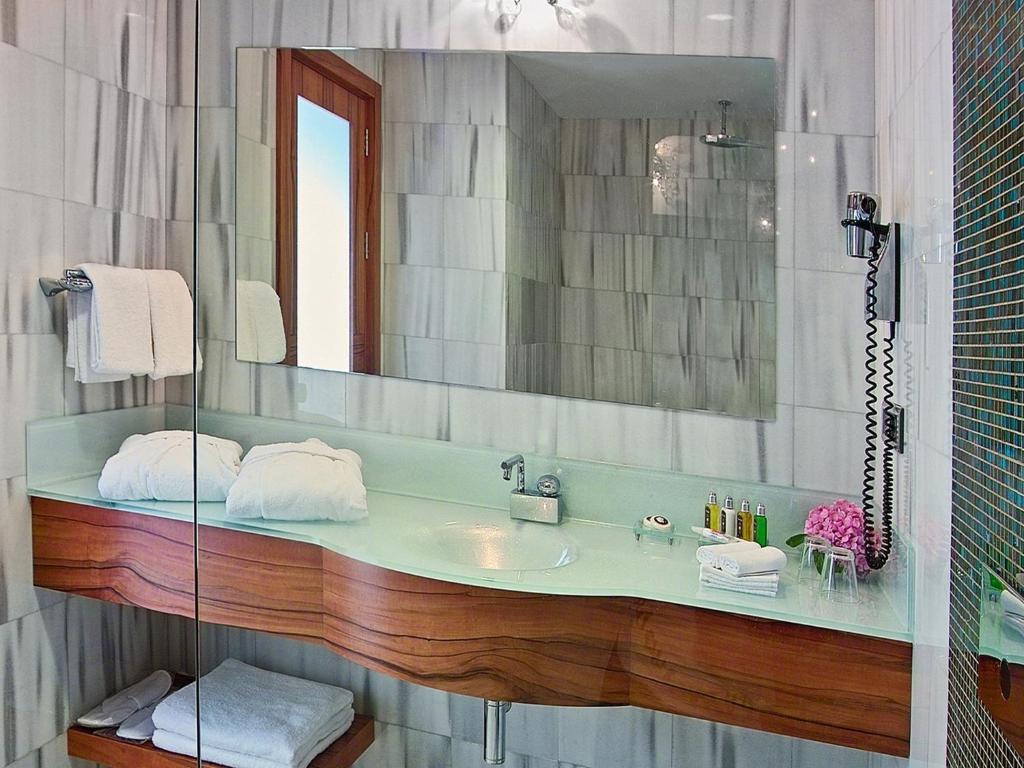 BIZ CEVAHIR HOTEL SULTANAHMET