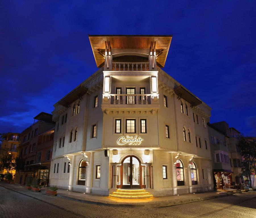 BIZ CEVAHIR HOTEL SULTANAHMET