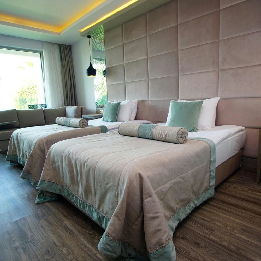 BLUE DREAMS RESORT & SPA
