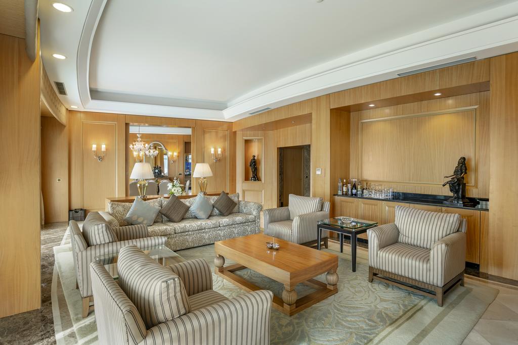 CALISTA LUXURY RESORT 