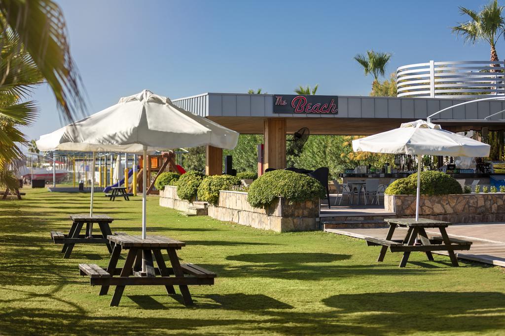 CALISTA LUXURY RESORT 