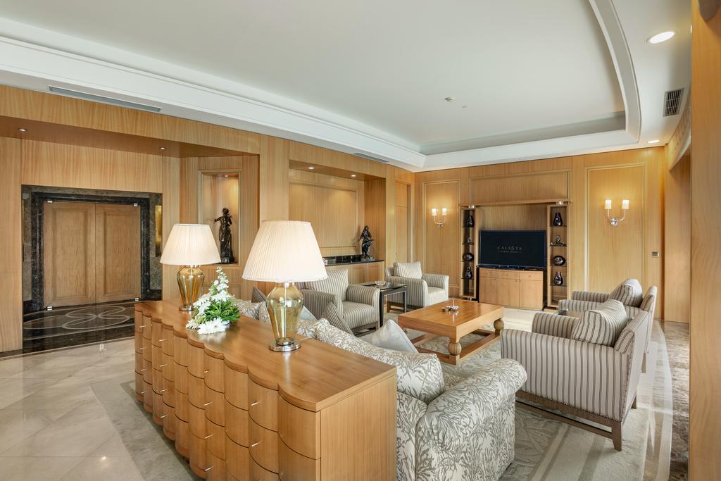 CALISTA LUXURY RESORT 