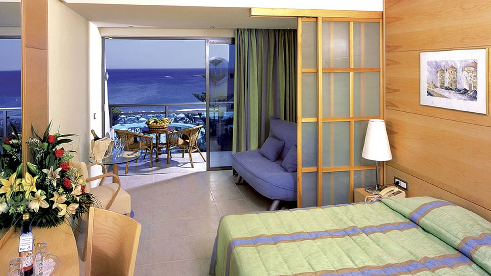 CALYPSO BEACH HOTEL