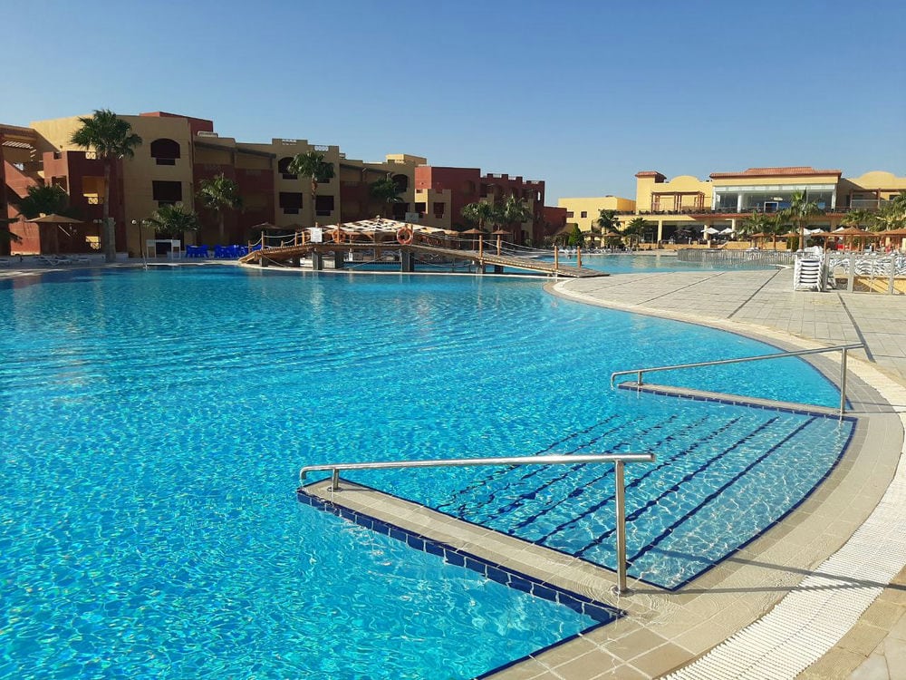 CASA MARE RESORT (ex.ROYAL TULIP BEACH)