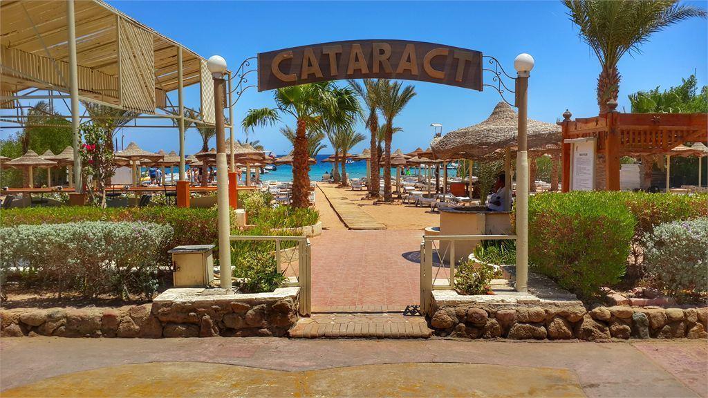 CATARACT LAYALINA