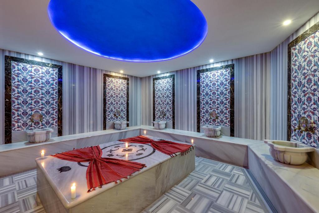 CELESTE BELLA LUXURY BOUTIQUE