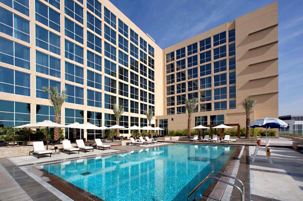 CENTRO YAS ISLAND