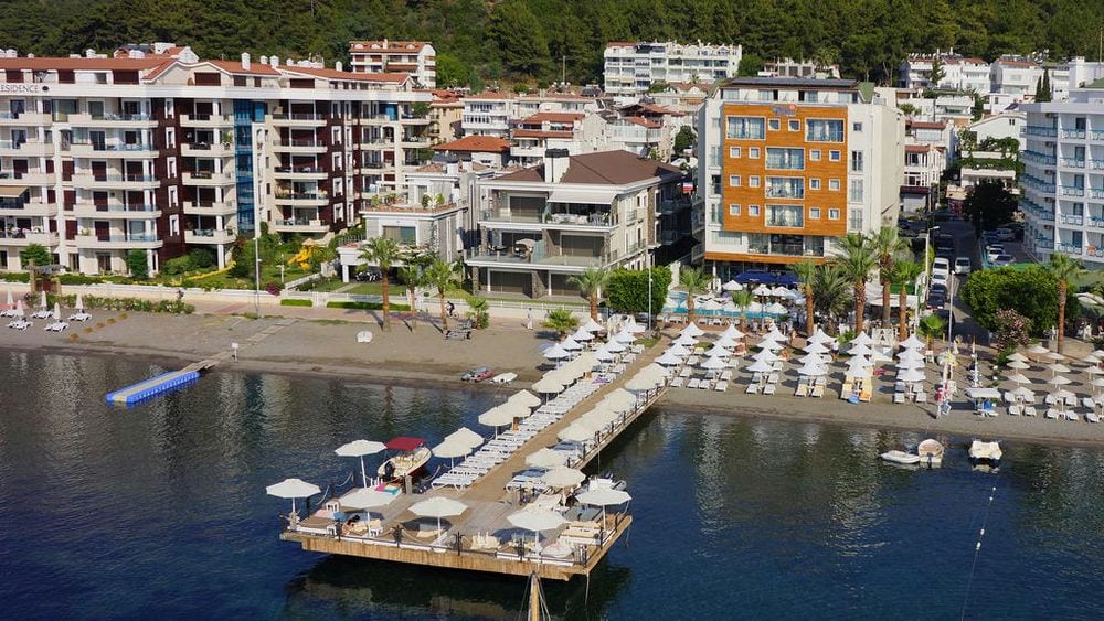 CETTIA BEACH