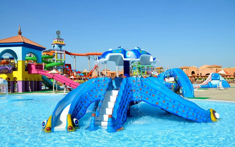 CHARMILLION GARDENS AQUA PARK