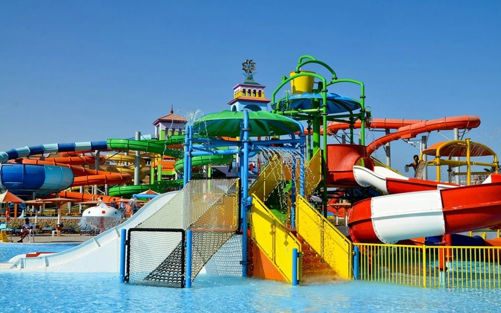 CHARMILLION GARDENS AQUA PARK