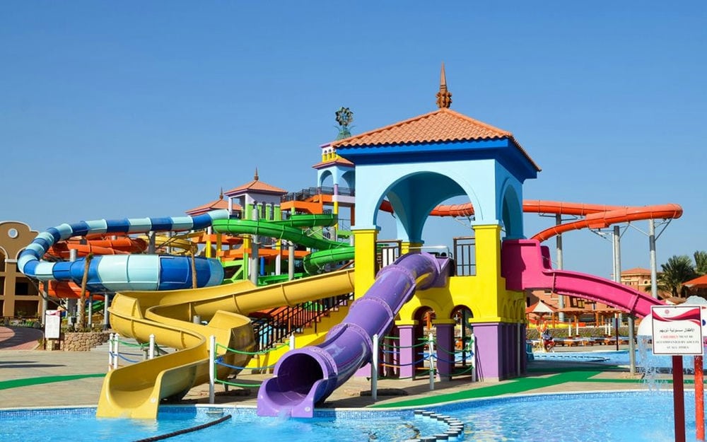 CHARMILLION GARDENS AQUA PARK