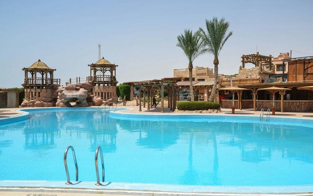 CHARMILLION SEA LIFE RESORT