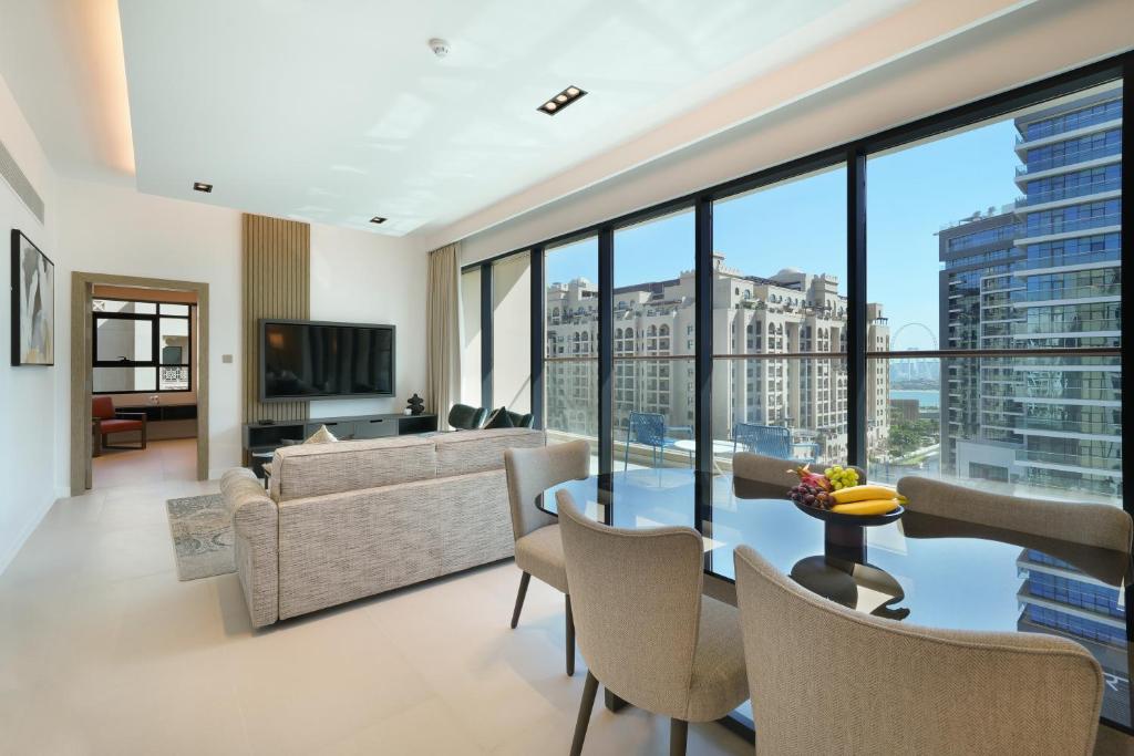 CHEVAL MAISON THE PALM DUBAI APART