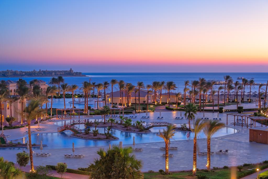 CLEOPATRA LUXURY RESORT MAKADI BAY