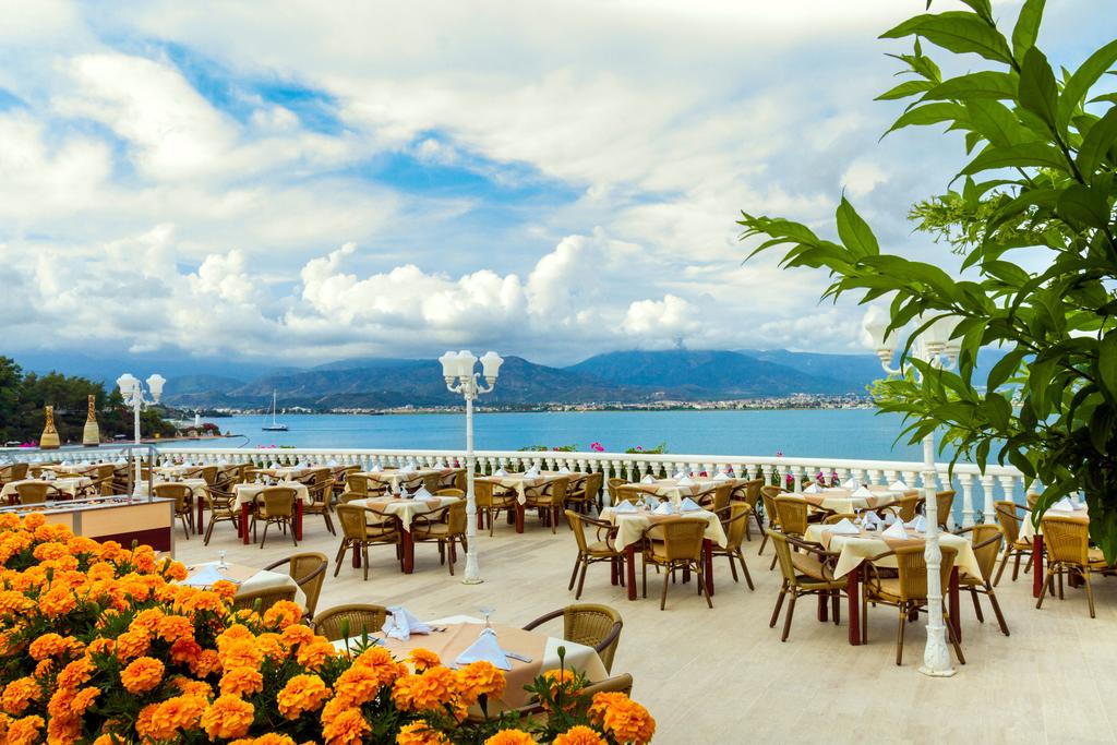 CLUB & HOTEL LETOONIA