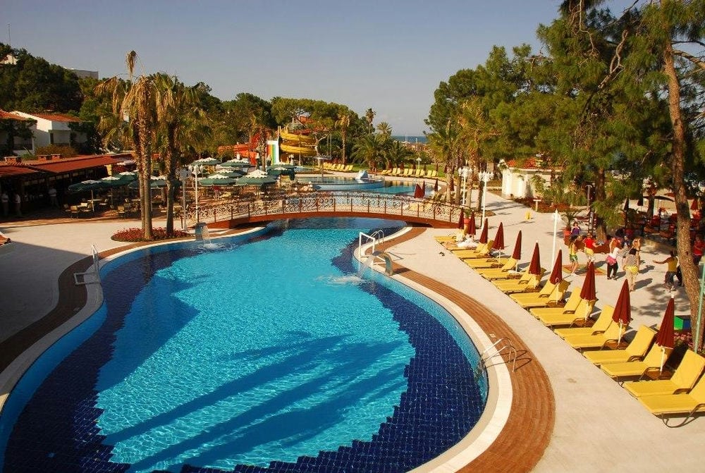 CLUB BORAN MARE BEACH