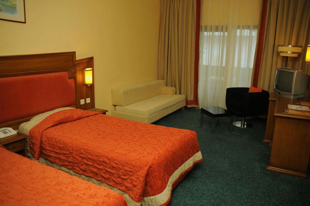 CLUB BORAN MARE BEACH