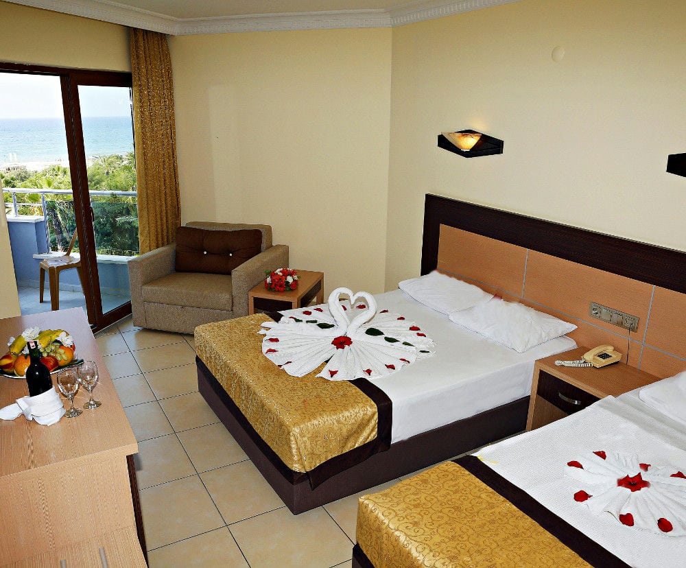 CLUB HOTEL CARETTA BEACH