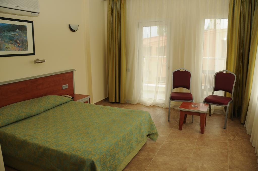 CLUB HOTEL SUNBEL