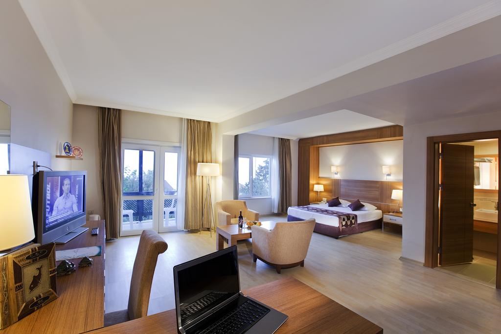 CLUB MARCO POLO 