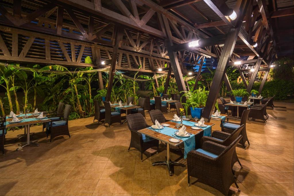 CONCORDE DE LUXE RESORT