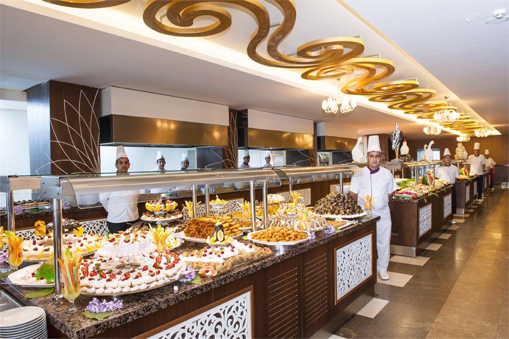 CONCORDIA CELES HOTEL