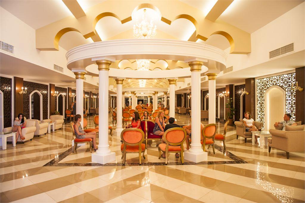 CONCORDIA CELES HOTEL
