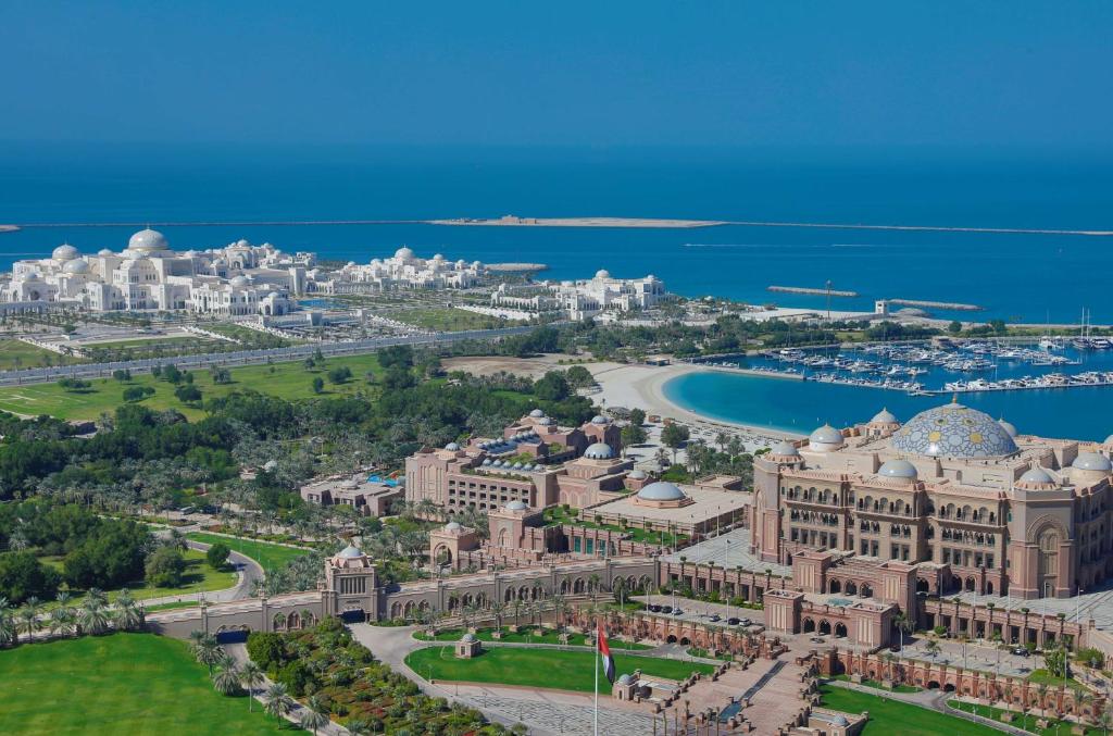 CONRAD HOTEL ABU DHABI ETIHAD TOWERS