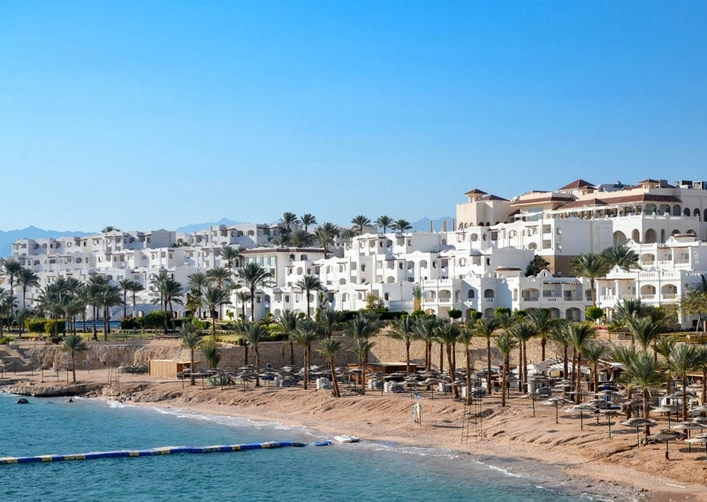 CONTINENTAL PLAZA BEACH