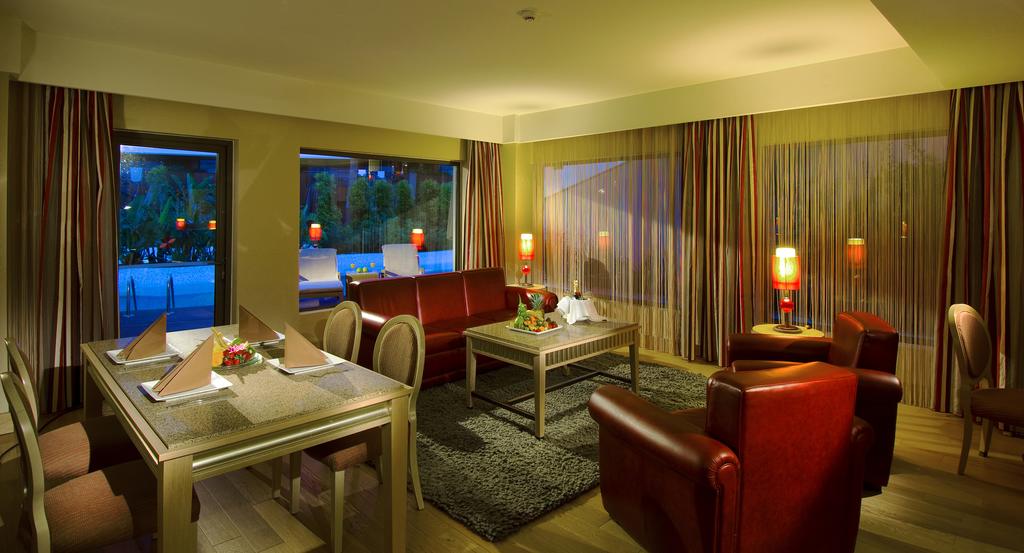 CORNELIA DIAMOND RESORT & SPA