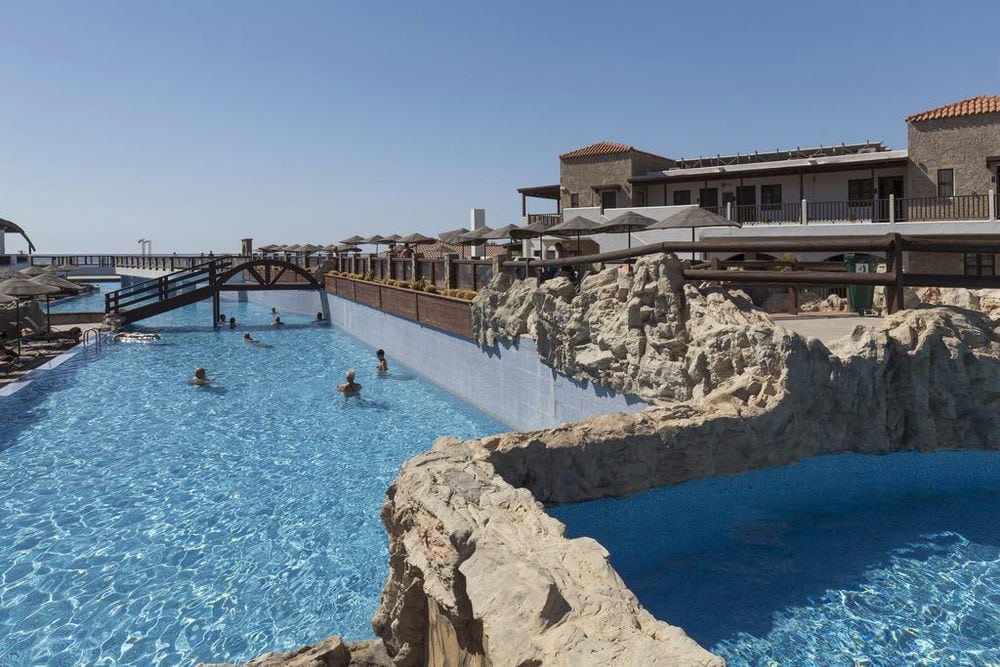 COSTA LINDIA BEACH