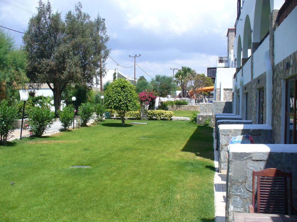 COSTA LINDIA BEACH