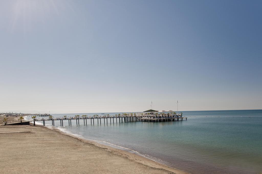 DELPHIN IMPERIAL HOTEL