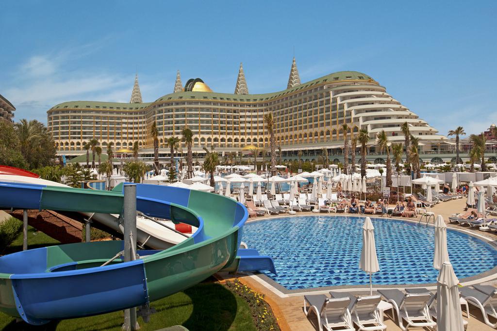 DELPHIN IMPERIAL HOTEL