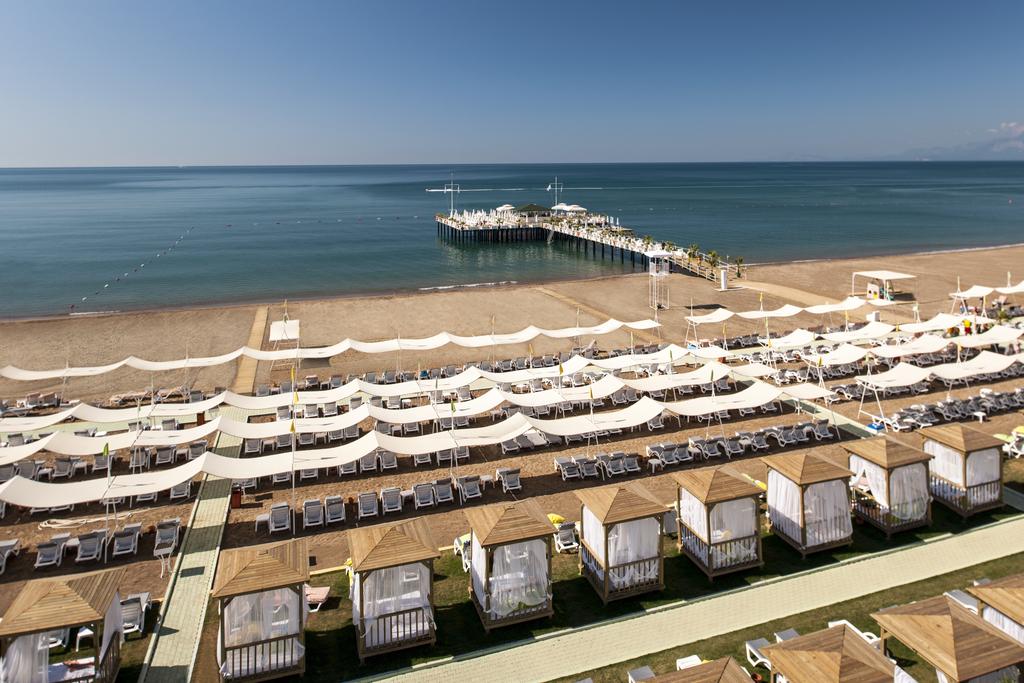 DELPHIN IMPERIAL HOTEL