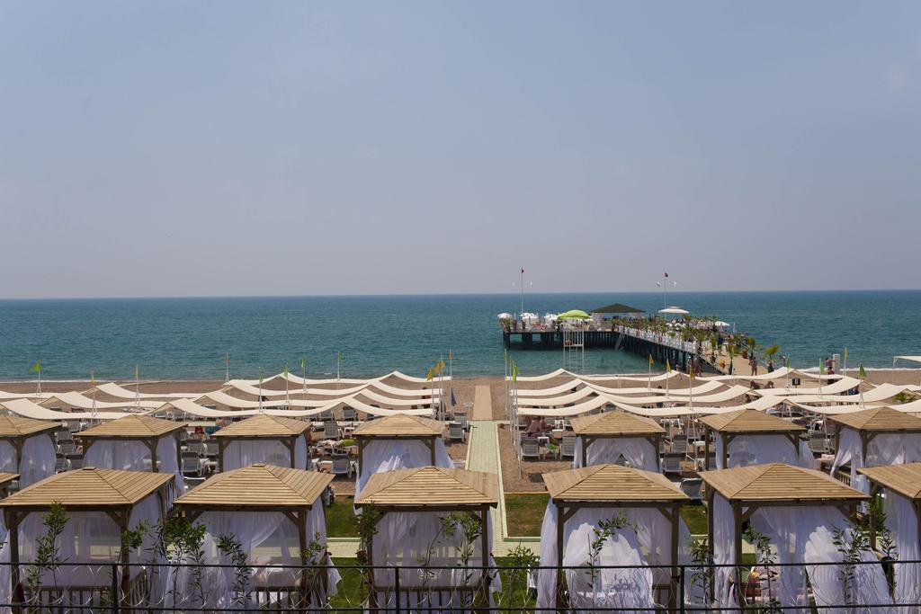 DELPHIN IMPERIAL HOTEL