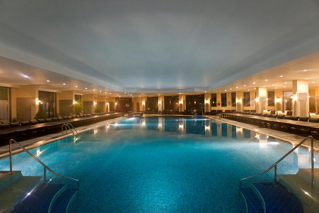 DELPHIN PALACE HOTEL