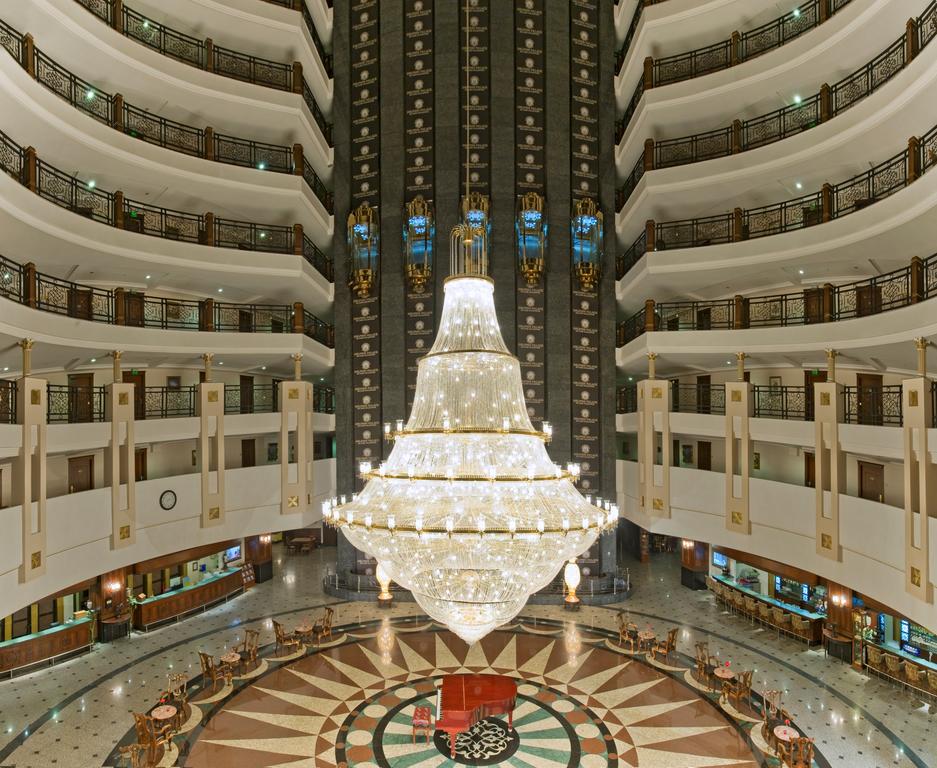 DELPHIN PALACE HOTEL
