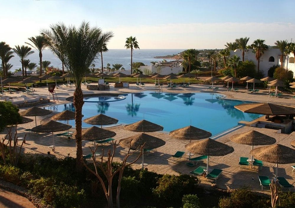 DOMINA CORAL BAY AQUAMARINE POOL