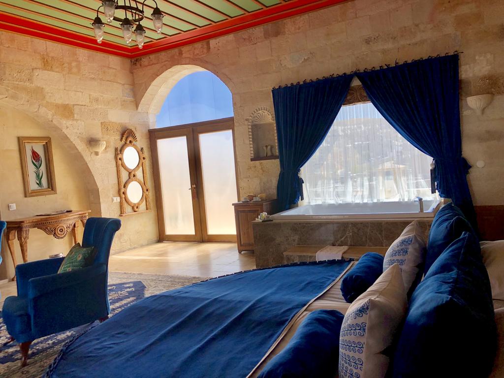DOORS OF CAPPADOCIA (ADULT 14+ ONLY)