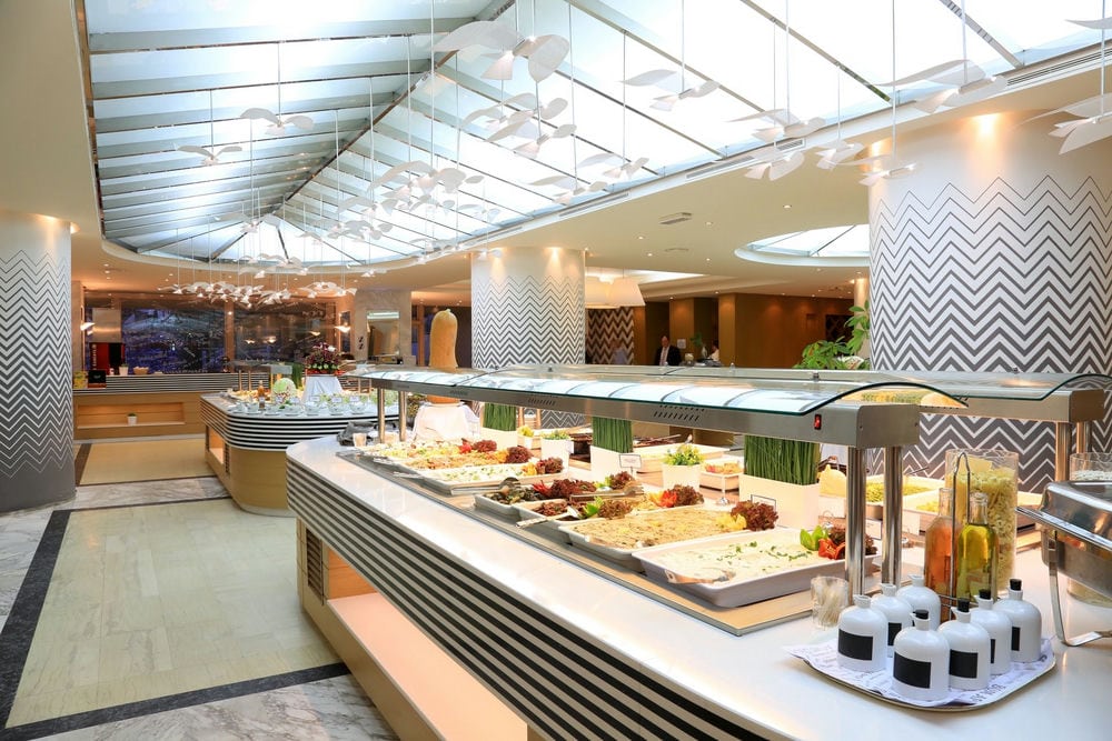 EDEN ROC RESORT HOTEL AND BUNGALOWS
