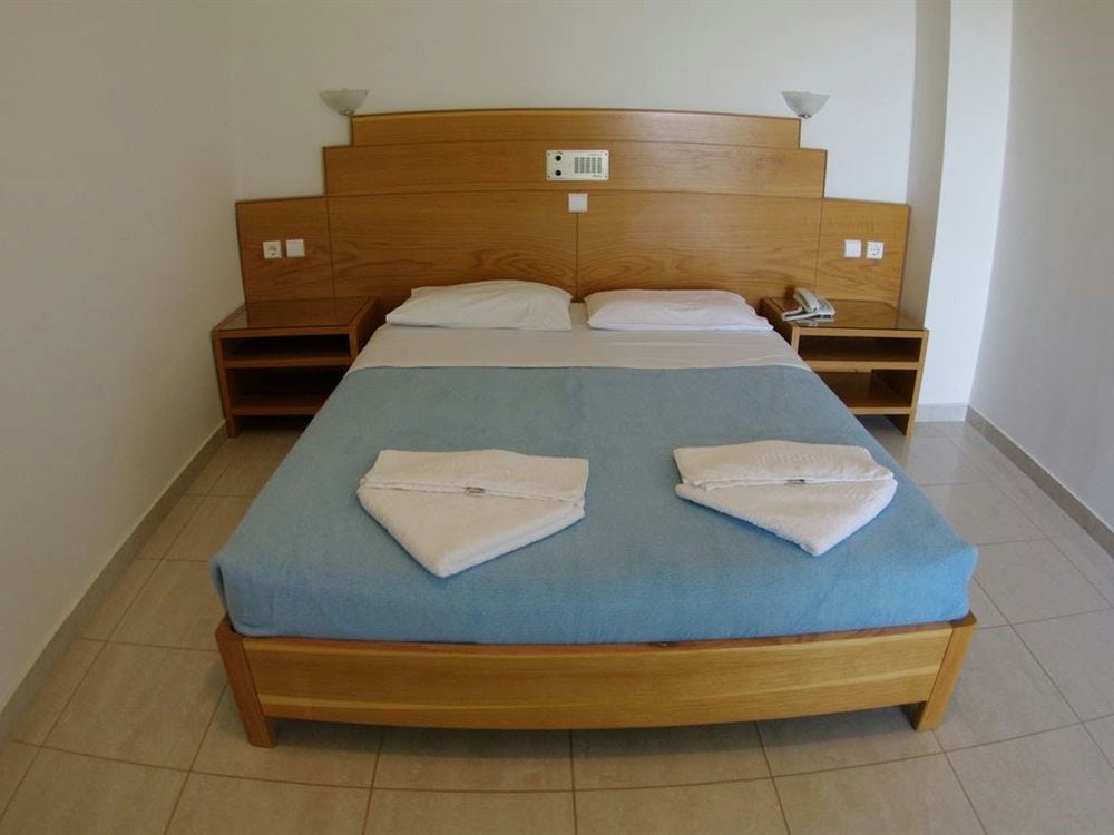 ELEFTHERIA HOTEL