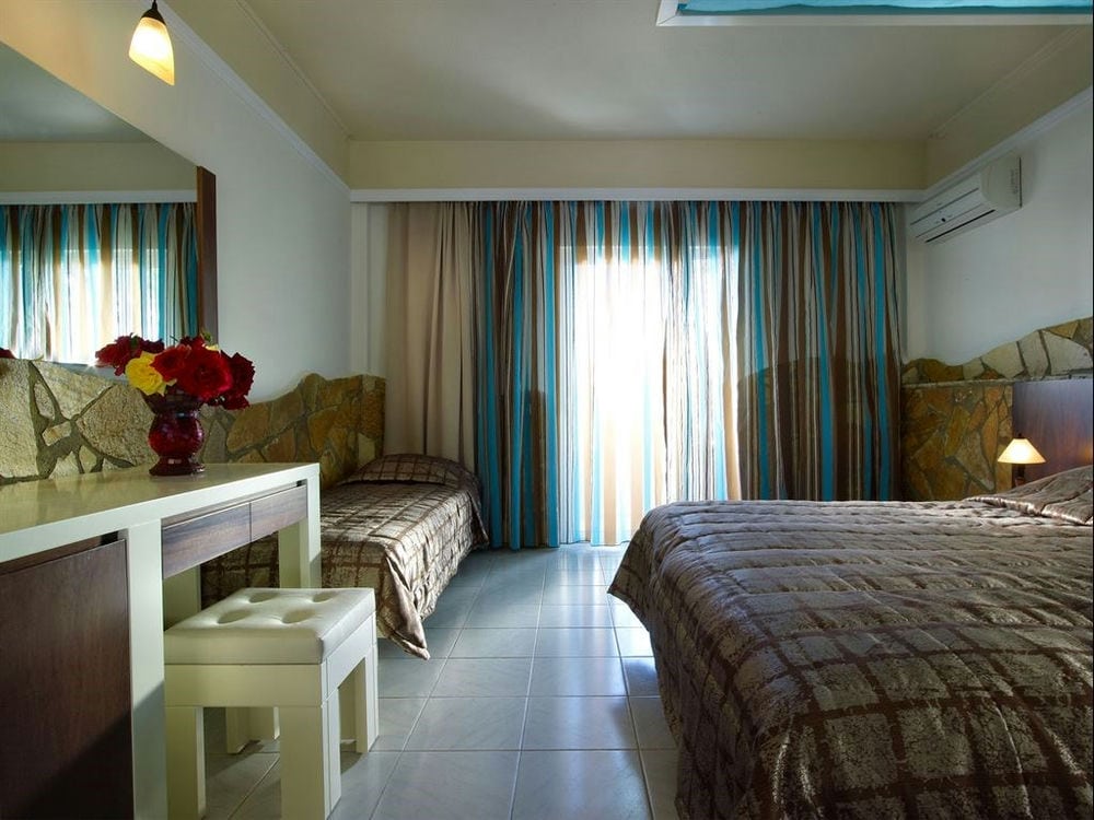 ELIROS MARE HOTEL