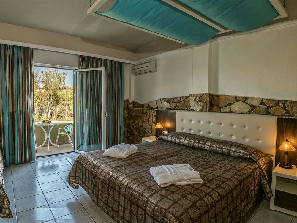 ELIROS MARE HOTEL