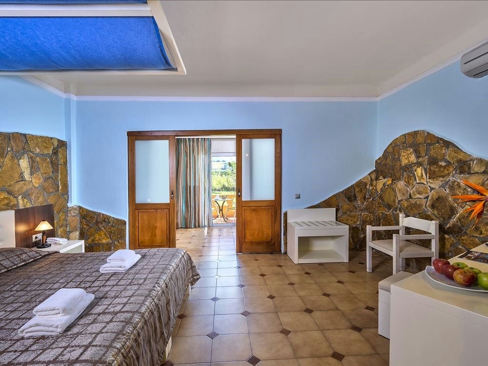 ELIROS MARE HOTEL