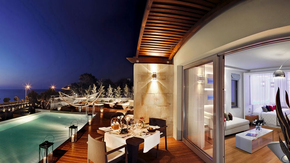 ELITE SUITES BY RHODES BAY